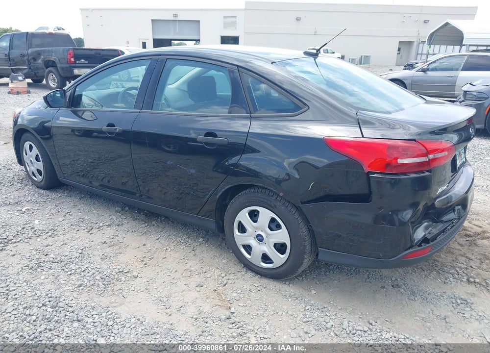 2015 FORD FOCUS S VIN: 1FADP3E20FL345597