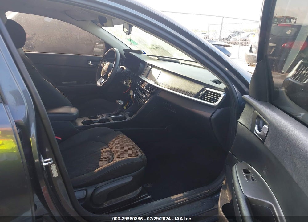 2020 KIA OPTIMA LX VIN: 5XXGT4L38LG451148