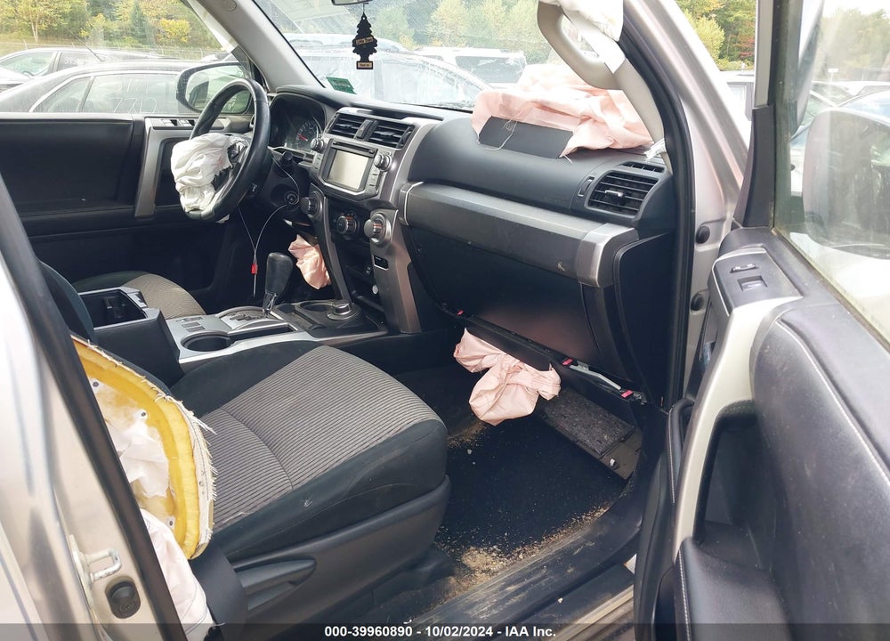 2018 TOYOTA 4RUNNER SR5 VIN: JTEBU5JR2J5493302