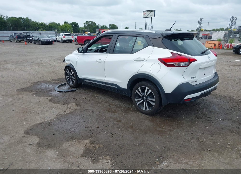 2018 NISSAN KICKS SR VIN: 3N1CP5CU6JL543137
