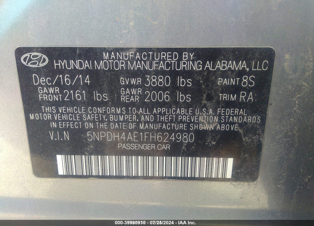 2015 HYUNDAI ELANTRA VIN: 5NPDH4AE1FH624980