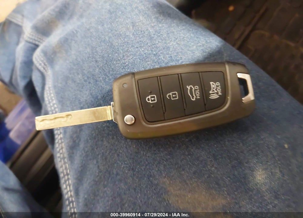 2023 HYUNDAI ELANTRA SE VIN: KMHLL4AGXPU540641