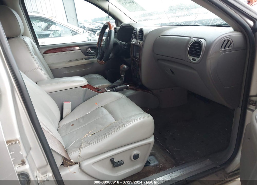 2005 GMC ENVOY XL SLT VIN: 1GKET16M456122236
