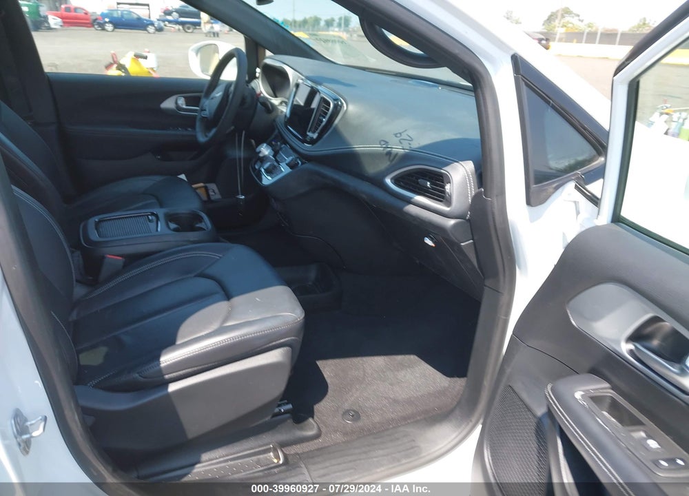 2022 CHRYSLER PACIFICA HYBRID TOURING L VIN: 2C4RC1L75NR232751
