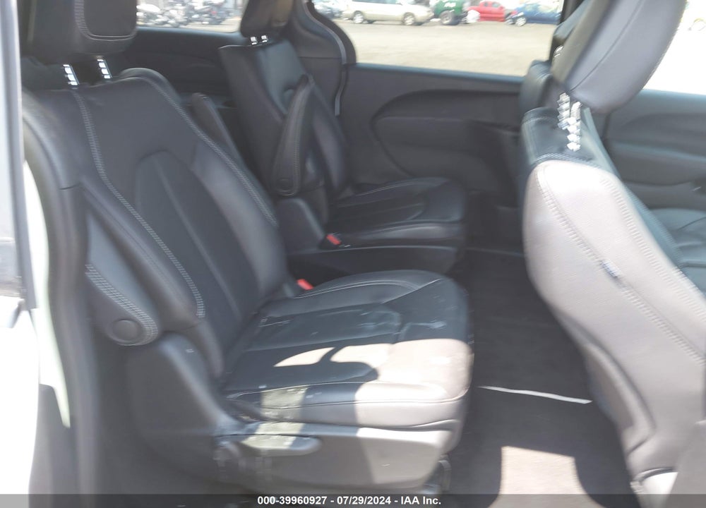 2022 CHRYSLER PACIFICA HYBRID TOURING L VIN: 2C4RC1L75NR232751