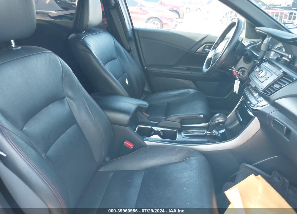 2017 HONDA ACCORD SPORT SE VIN: 1HGCR2F10HA266060