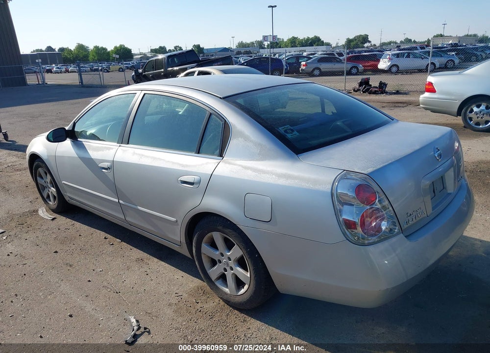 2002 NISSAN ALTIMA 2.5 S VIN: 1N4AL11D32C192542