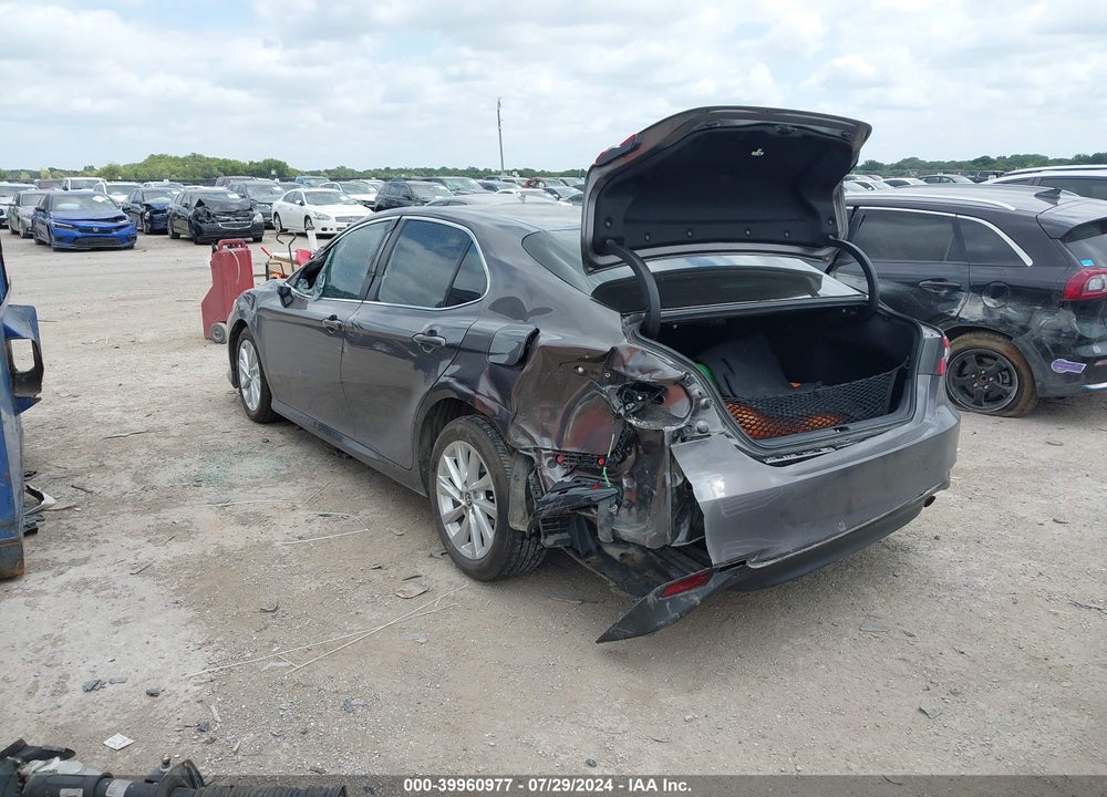 2023 TOYOTA CAMRY LE VIN: 4T1C11AKXPU809018