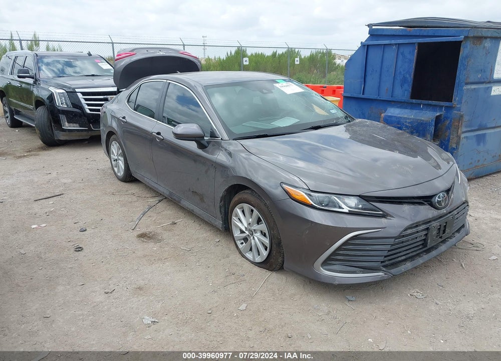 2023 TOYOTA CAMRY LE VIN: 4T1C11AKXPU809018