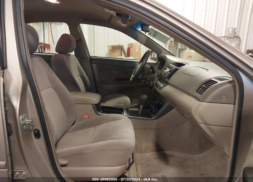 2005 TOYOTA CAMRY LE VIN: 4T1BE32K75U062971