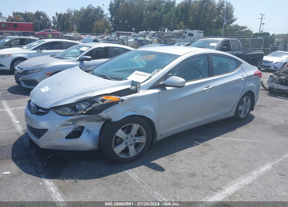 2013 HYUNDAI ELANTRA GLS VIN: KMHDH4AE5DU565253