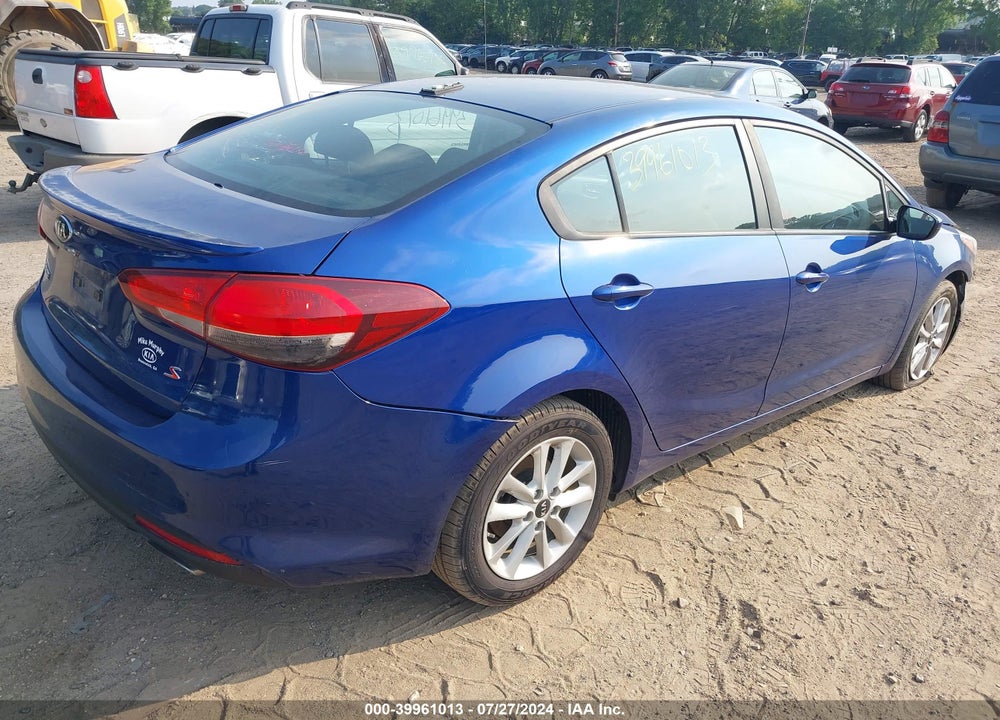 2017 KIA FORTE S VIN: 3KPFL4A76HE086292