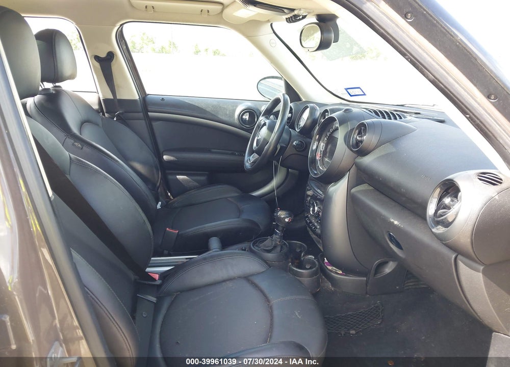 2015 MINI COUNTRYMAN COOPER S VIN: WMWZC3C58FWT05319