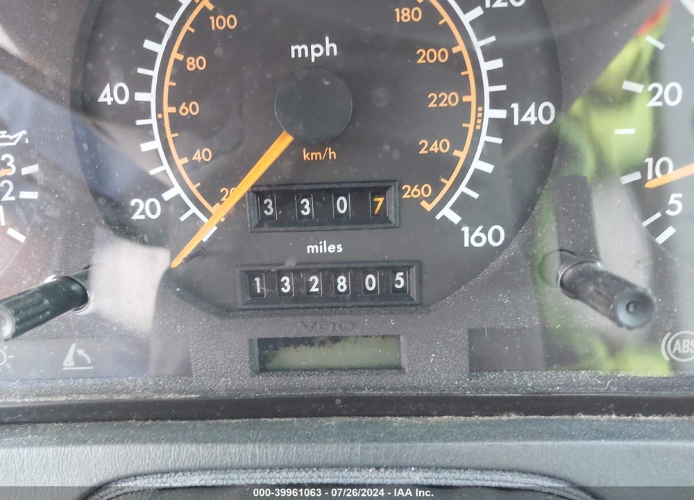 1993 MERCEDES-BENZ 300 SL VIN: WDBFA61E2PF078435