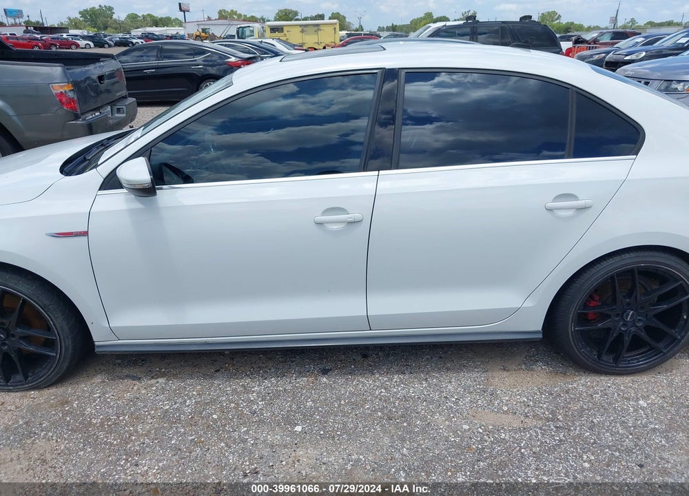 2017 VOLKSWAGEN JETTA GLI VIN: 3VW4T7AJ0HM283174