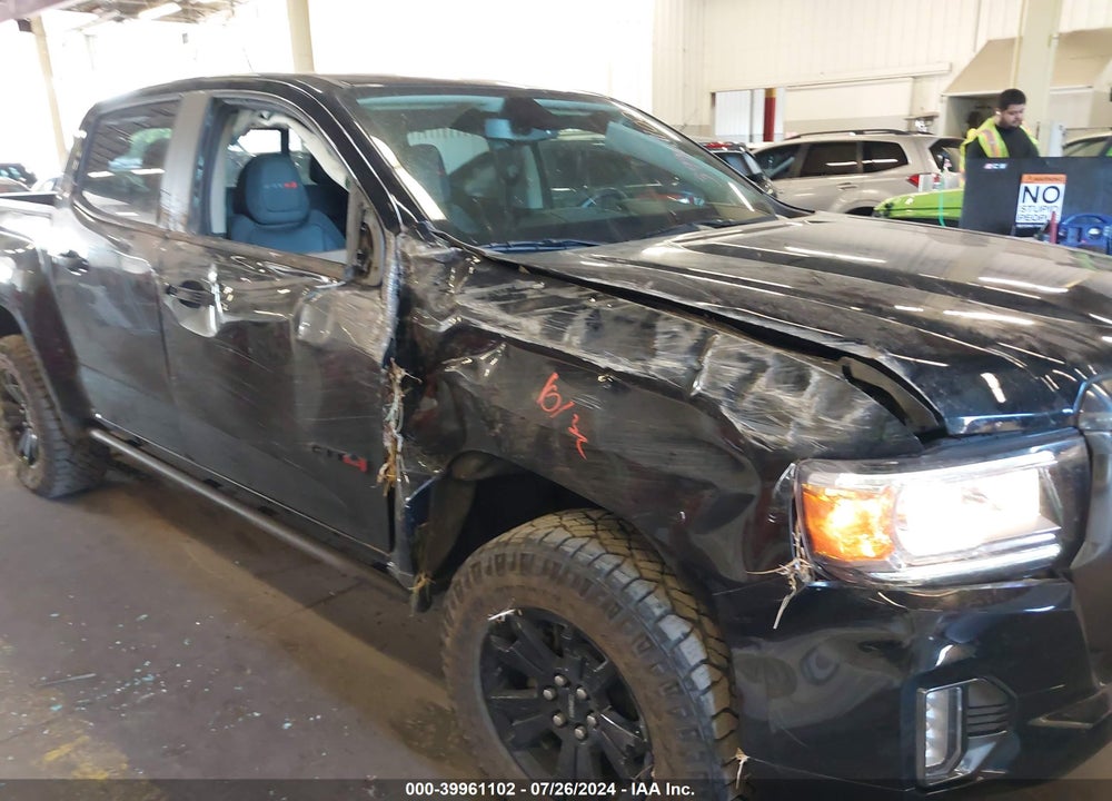 2022 GMC CANYON 4WD SHORT BOX AT4 - LEATHER VIN: 1GTG6FEN3N1309886