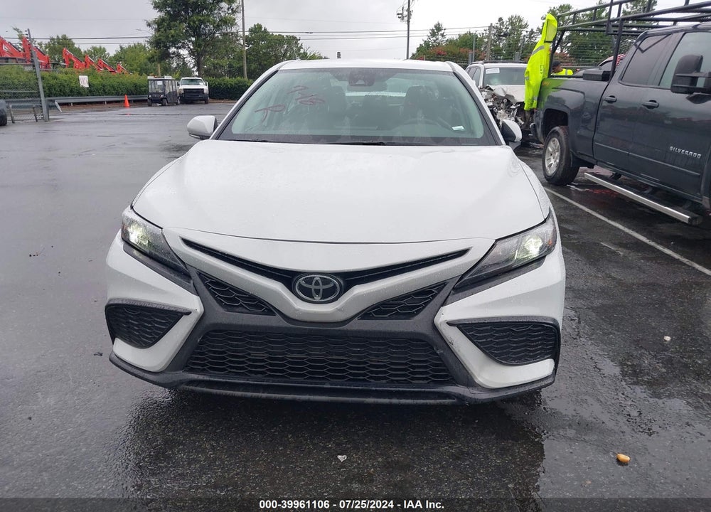 2022 TOYOTA CAMRY SE/SE NIGHTSHADE EDITION VIN: 4T1G11AK3NU064028