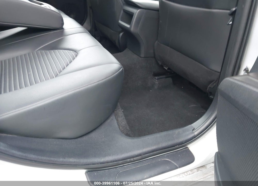 2022 TOYOTA CAMRY SE/SE NIGHTSHADE EDITION VIN: 4T1G11AK3NU064028