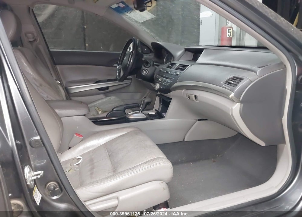 2009 HONDA ACCORD 2.4 EX-L VIN: JHMCP26849C003219