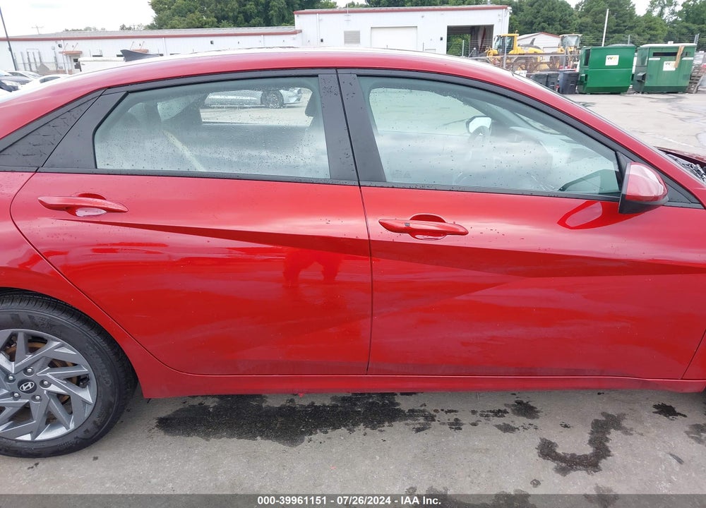 2024 HYUNDAI ELANTRA SEL VIN: KMHLM4DG0RU653395
