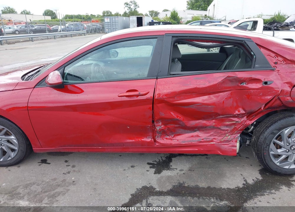 2024 HYUNDAI ELANTRA SEL VIN: KMHLM4DG0RU653395
