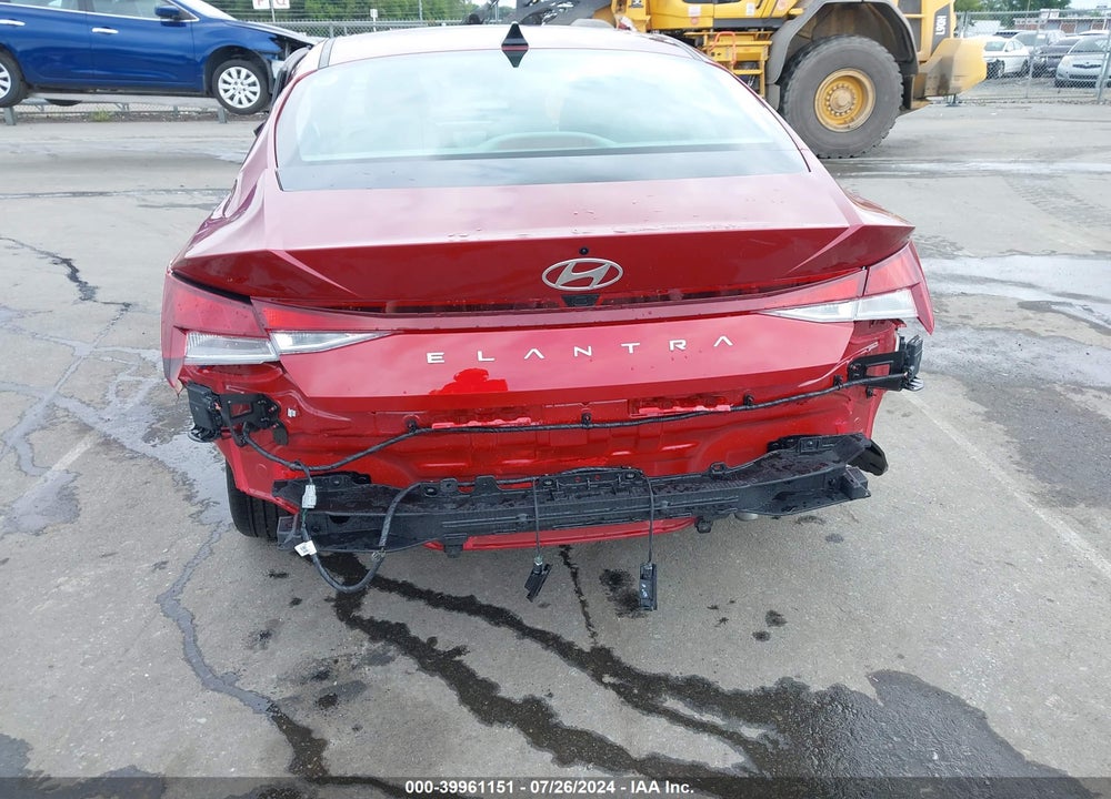 2024 HYUNDAI ELANTRA SEL VIN: KMHLM4DG0RU653395