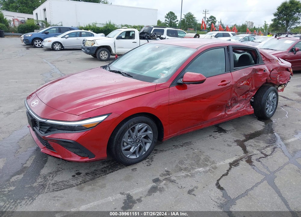2024 HYUNDAI ELANTRA SEL VIN: KMHLM4DG0RU653395
