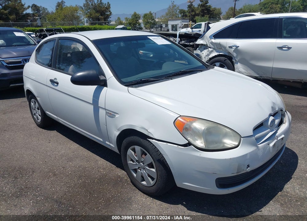 2009 HYUNDAI ACCENT GS VIN: KMHCM36C39U142641