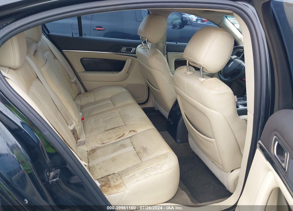 2014 LINCOLN MKS VIN: 1LNHL9DK2EG602385