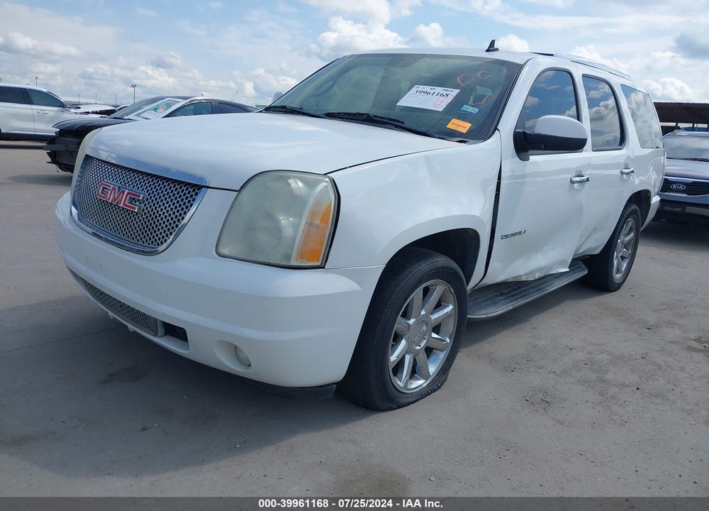 2012 GMC YUKON DENALI VIN: 1GKS1EEFXCR243514
