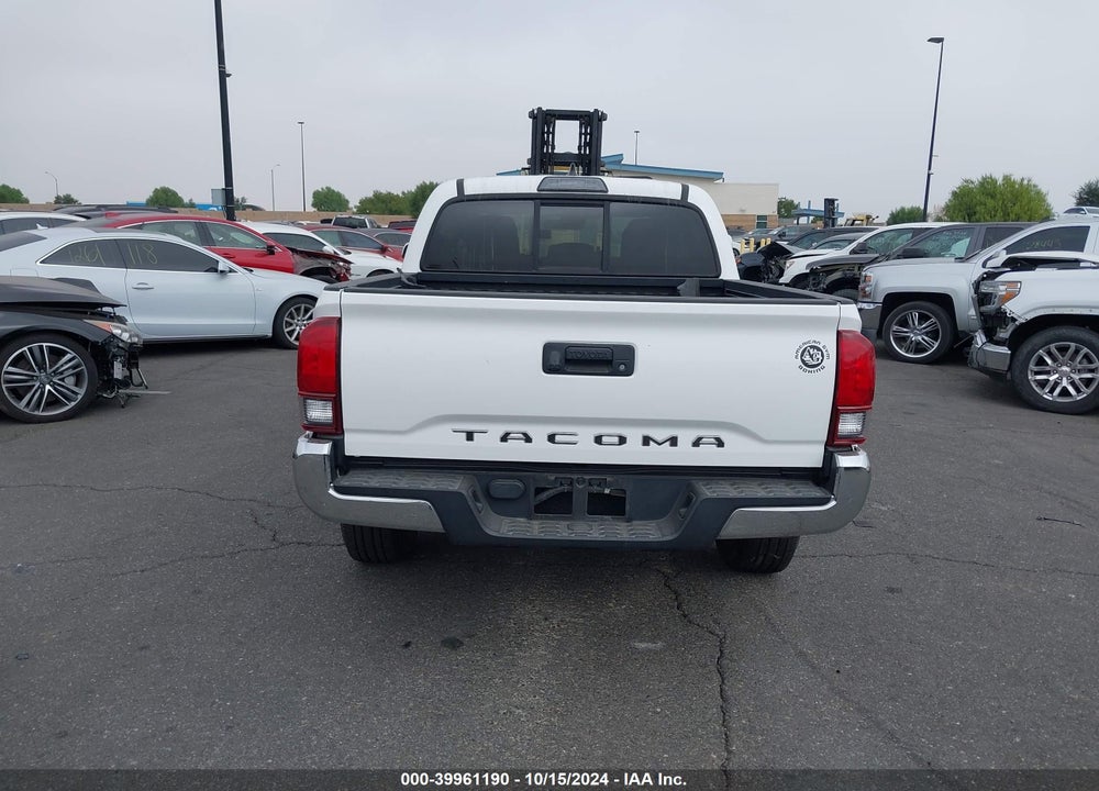 2019 TOYOTA TACOMA SR5 VIN: 5TFAX5GN9KX154456
