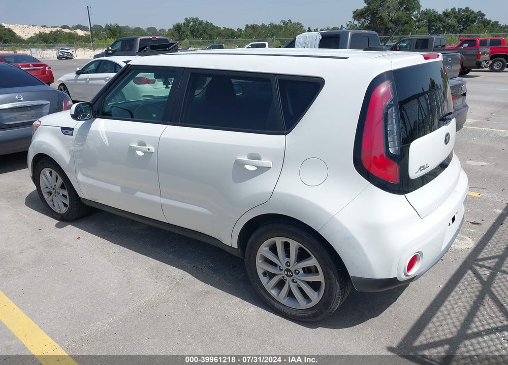 2018 KIA SOUL VIN: KNDJP3A56J7537525