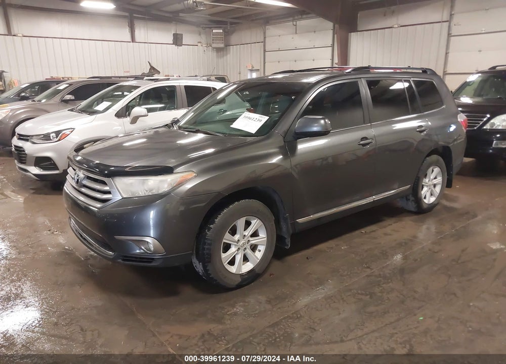 2013 TOYOTA HIGHLANDER V6 VIN: 5TDBK3EHXDS204343