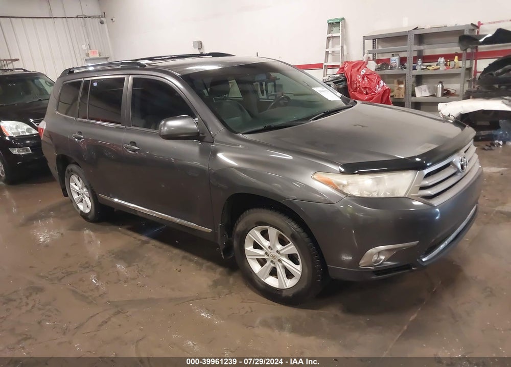 2013 TOYOTA HIGHLANDER V6 VIN: 5TDBK3EHXDS204343