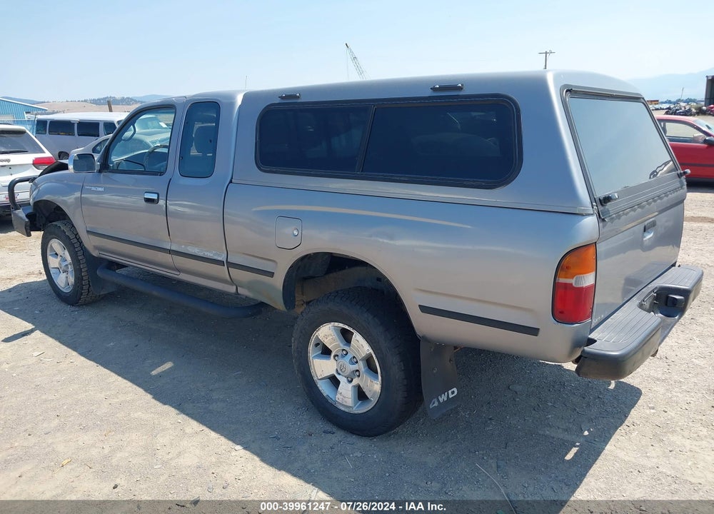 1996 TOYOTA TACOMA XTRACAB SR5 VIN: 4TAWN74N5TZ094883