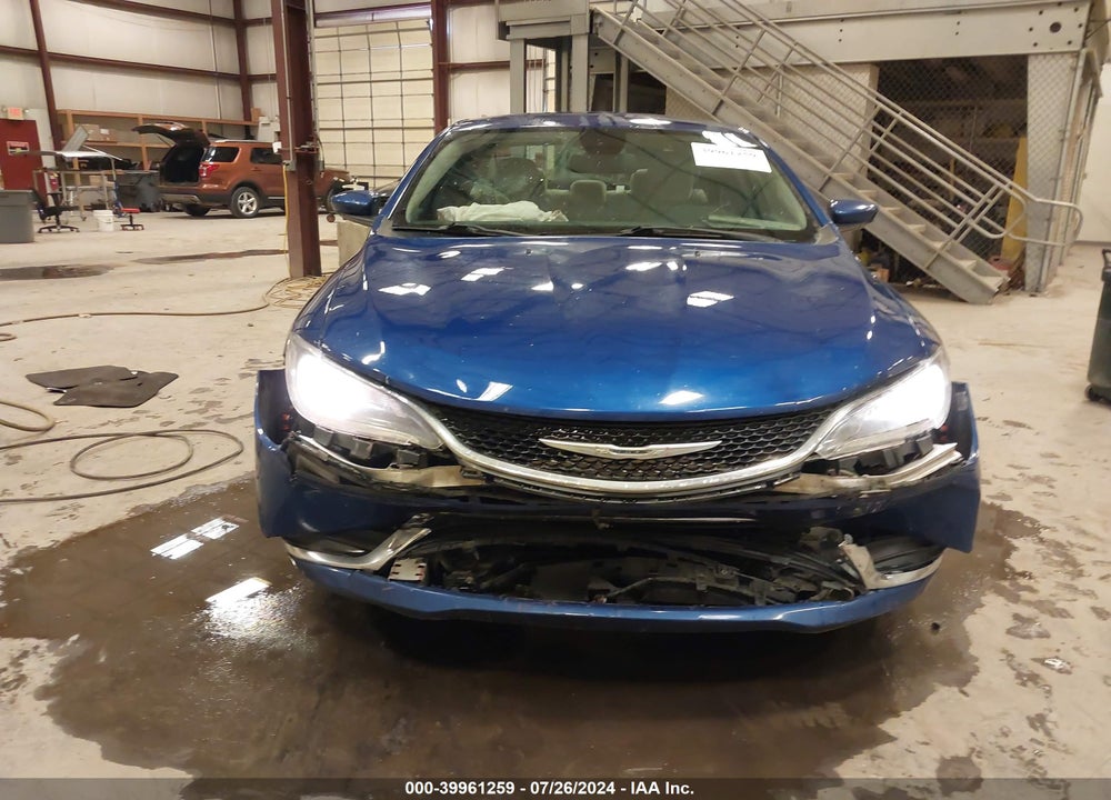 2015 CHRYSLER 200 LIMITED VIN: 1C3CCCAB5FN564085