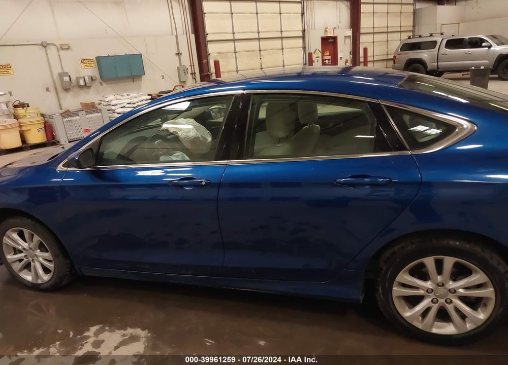2015 CHRYSLER 200 LIMITED VIN: 1C3CCCAB5FN564085
