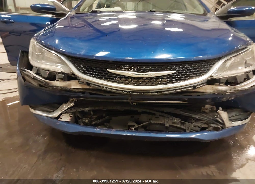 2015 CHRYSLER 200 LIMITED VIN: 1C3CCCAB5FN564085