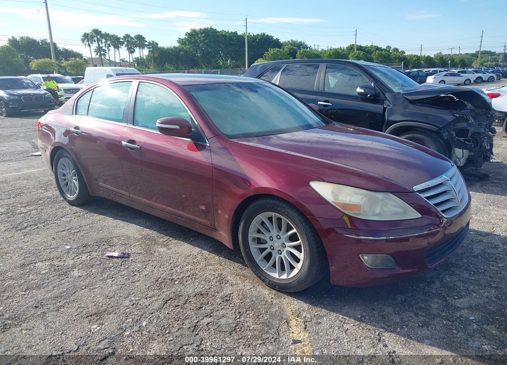 2011 HYUNDAI GENESIS VIN: KMHGC4DE2BU132641