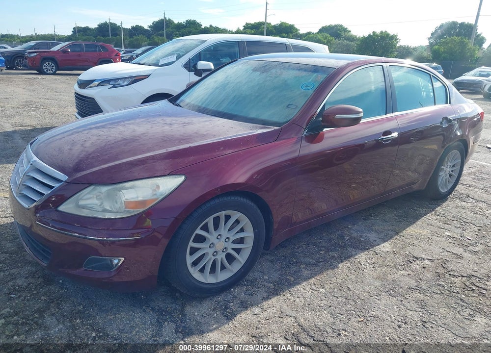 2011 HYUNDAI GENESIS VIN: KMHGC4DE2BU132641