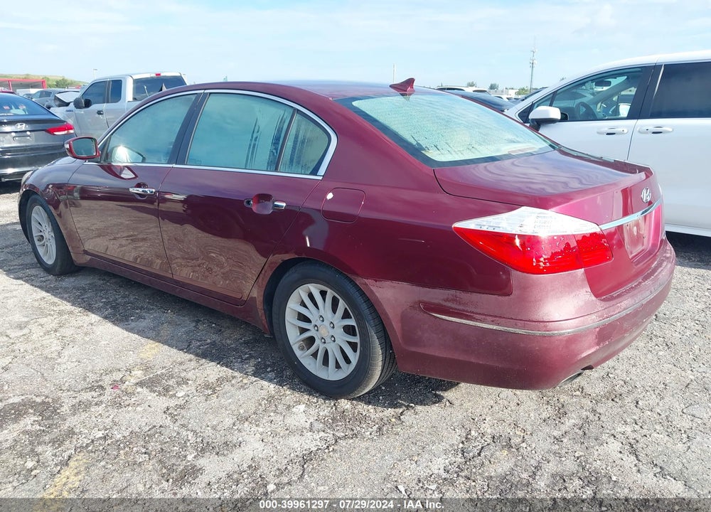 2011 HYUNDAI GENESIS VIN: KMHGC4DE2BU132641