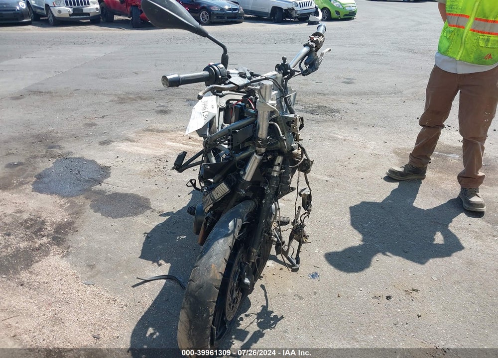 2016 BMW F700 GS VIN: WB10B1105GZV04674