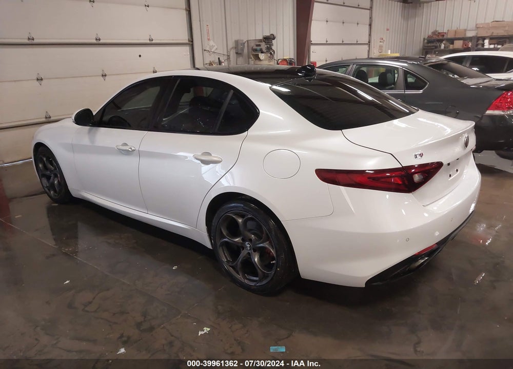 2019 ALFA ROMEO GIULIA TI SPORT AWD VIN: ZARFANBN0K7612390