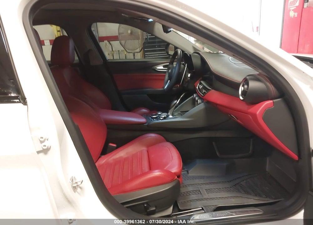 2019 ALFA ROMEO GIULIA TI SPORT AWD VIN: ZARFANBN0K7612390