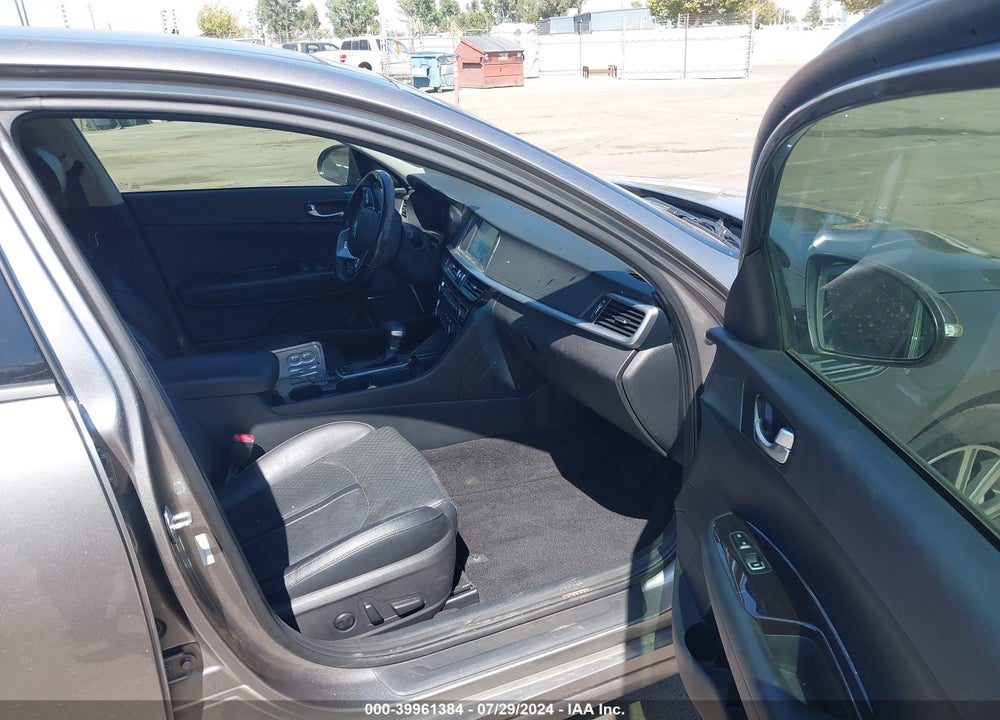 2019 KIA OPTIMA EX VIN: 5XXGU4L19KG312043