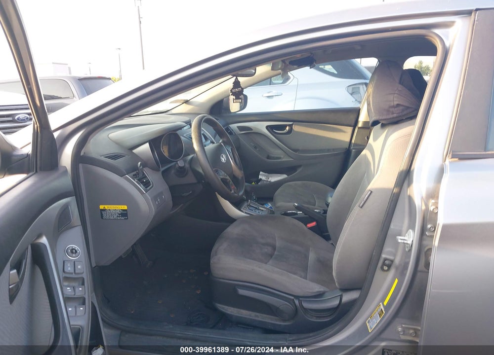 2013 HYUNDAI ELANTRA GLS VIN: KMHDH4AE7DU927468