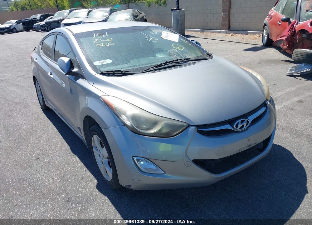 2013 HYUNDAI ELANTRA GLS VIN: KMHDH4AE7DU927468