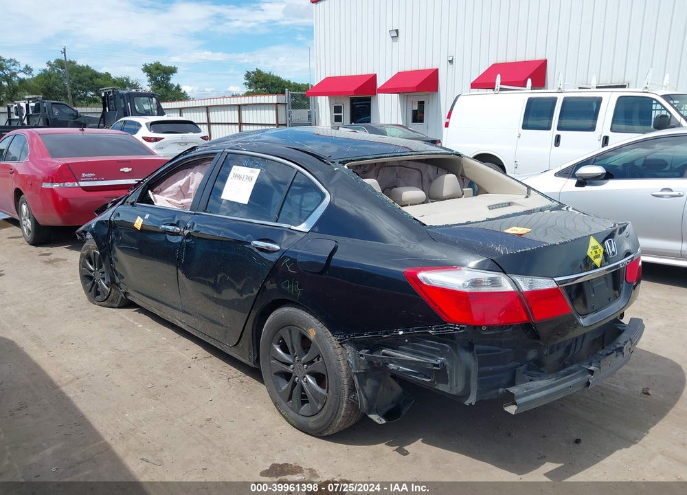 2013 HONDA ACCORD LX VIN: 1HGCR2F30DA023795