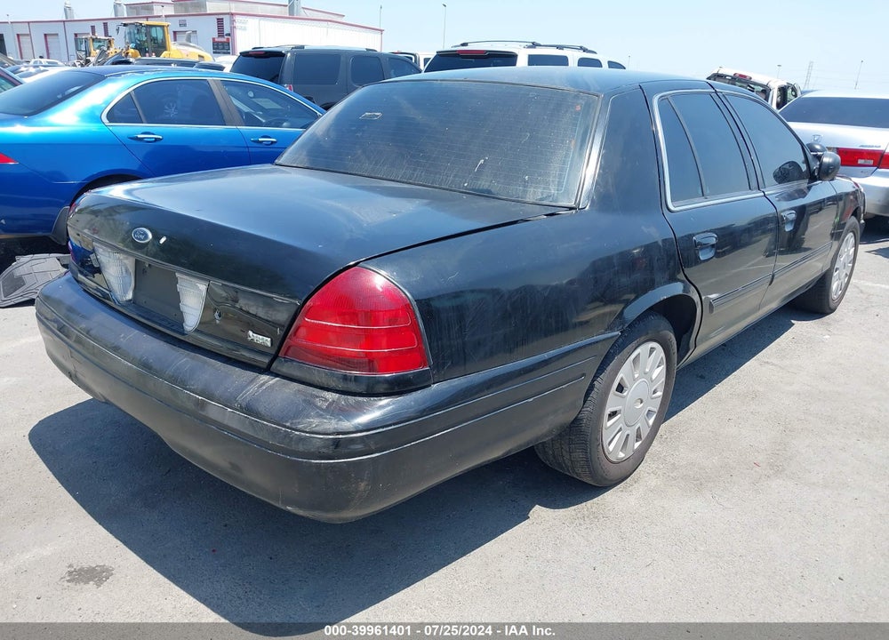 2011 FORD CROWN VICTORIA POLICE INTERCEPTOR VIN: 2FABP7BV6BX179869