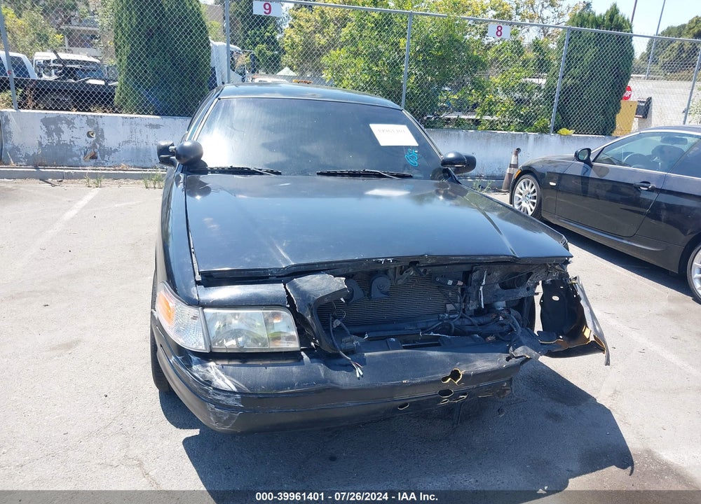 2011 FORD CROWN VICTORIA POLICE INTERCEPTOR VIN: 2FABP7BV6BX179869